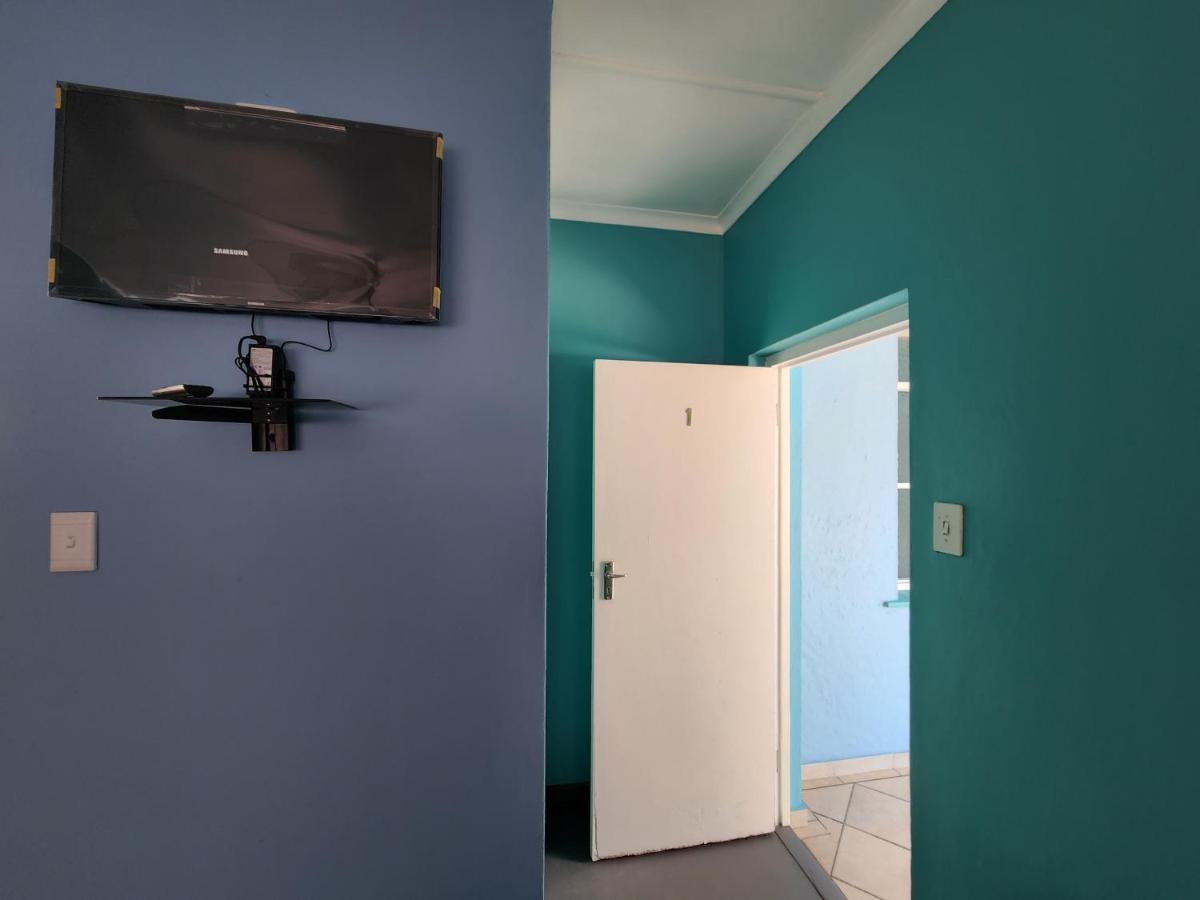 Hasate Guest House ,4 St James Street Oakdale Belliville Cape Town South Africa Exterior foto