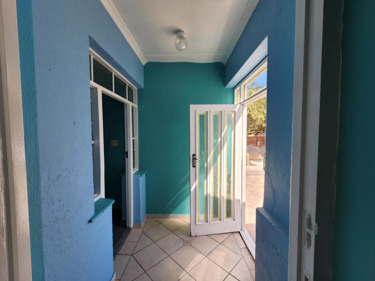 Hasate Guest House ,4 St James Street Oakdale Belliville Cape Town South Africa Exterior foto