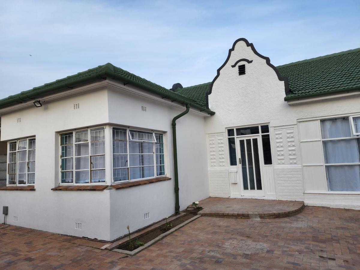 Hasate Guest House ,4 St James Street Oakdale Belliville Cape Town South Africa Exterior foto